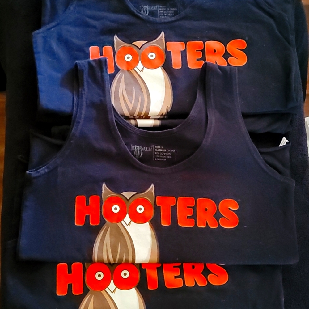Authentic Hooters uniform tank